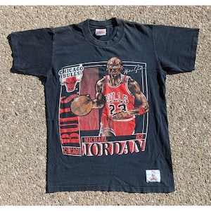 VTG 1990s NBA Chicago Bulls Michael Jordan Player Card Nootmuskaat Mills Made in USA T-shirt maat medium