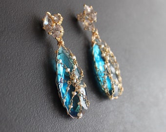 Forget Me Knot. Blue Topaz Quartz, Gold Plated CZ Pearl Earrings.
