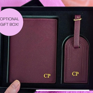 Coffret cadeau personnalisé avec porte-passeport en cuir, cadeau personnalisé pour voyageur, étui à passeport monogramme pour femme, cadeau fête des mères, fête des pères