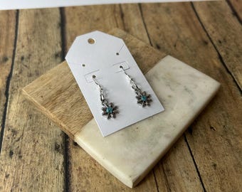 Boucles D'oreilles Pendantes étoile Strass Turquoise Et Blanc - Métal Argenté