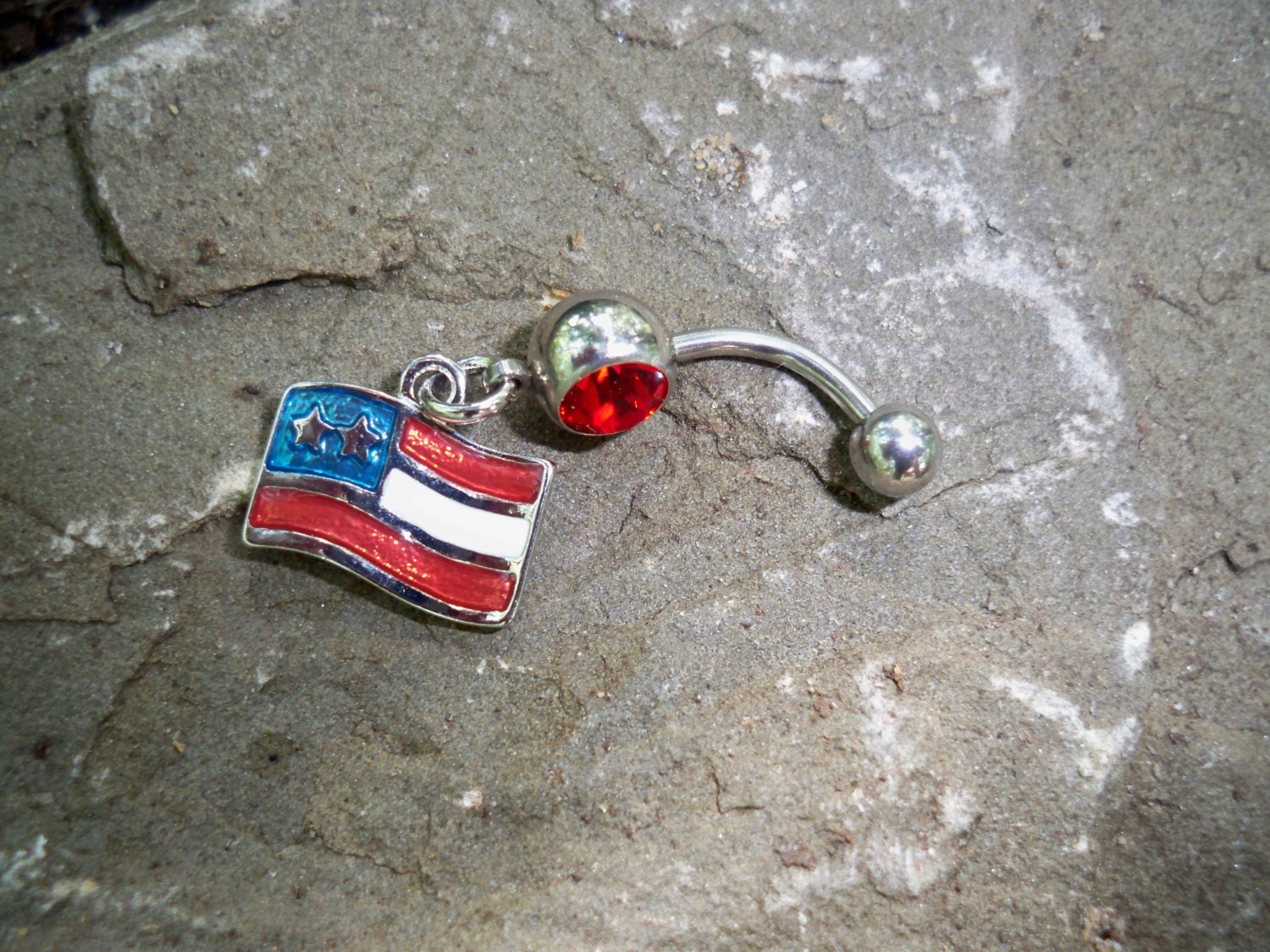 Rebel flag cheap belly ring