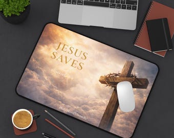 Alfombrilla de escritorio de neopreno con la frase "Jesús salva" – 3 mm de grosor, base antideslizante, borde dobladillado.