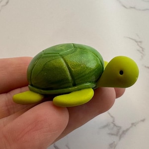 Handmade Polymer Clay Figurine – Turtle (MADE IN CANADA)