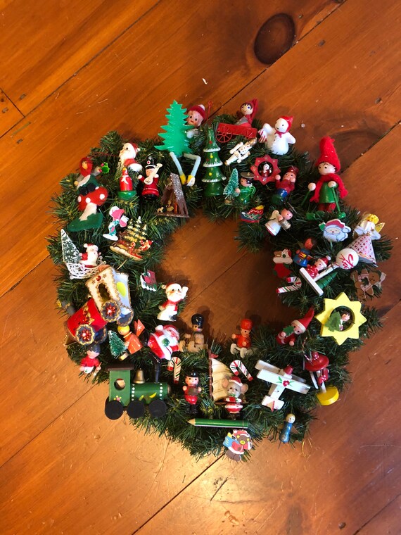 Made In Vermont 18 Inch Christmas Wreath Christmas Decor Plaid Christmas Wreath Door Wreath Vintage Embellished Miniature Toys Christmas