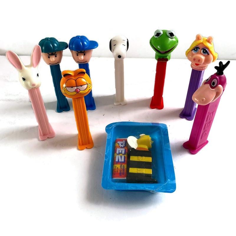 OLD PEZ 90s PEZ Unopened 51packs 1990 - PEZ Dispenser Archive