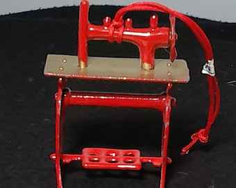 Vintage red sewing machine miniature metal ornament 2"