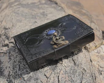 Triple Moon Leather Grimoire: Celtic Book of Shadows, Chakra Gemstone