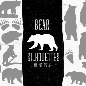 Op de afbeelding: Een verzameling zwarte en witte beren silhouetten in verschillende poses, waaronder staan, lopen en spelen. De silhouetten zijn tegen een witte achtergrond met de tekst "BEAR SILHOUETTES ABR. PNG. EPS. AI" in zwart.
