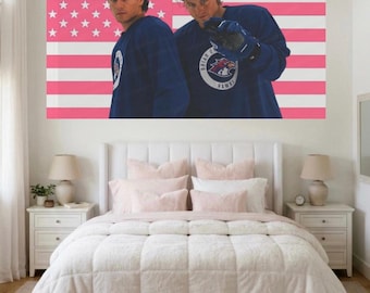 Bandeira americana rosa da série Off Campus, bandeira de Dean Di Laurentis, bandeira de Garrett Graham, produtos da série Off Campus, produtos da Booktok, série Off Campus