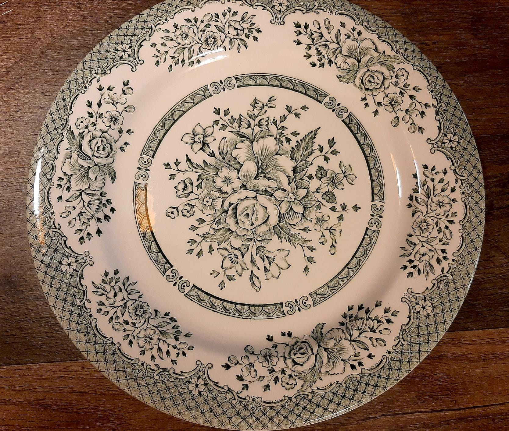 4 Vintage Dinner Plates Made in England Genuine Hand Etsy