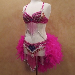 Carnaval del Caribe Samba Mardi Gras Disfraz Desfile Showgirl Vestido de lentejuelas y plumas Tocado pequeño/mediano