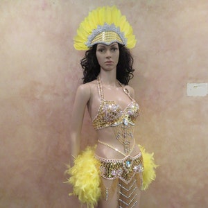 Disfraz de Reina del Carnaval para bailarina de samba, 3 piezas, con tocado de plumas y lentejuelas, tamaño pequeño