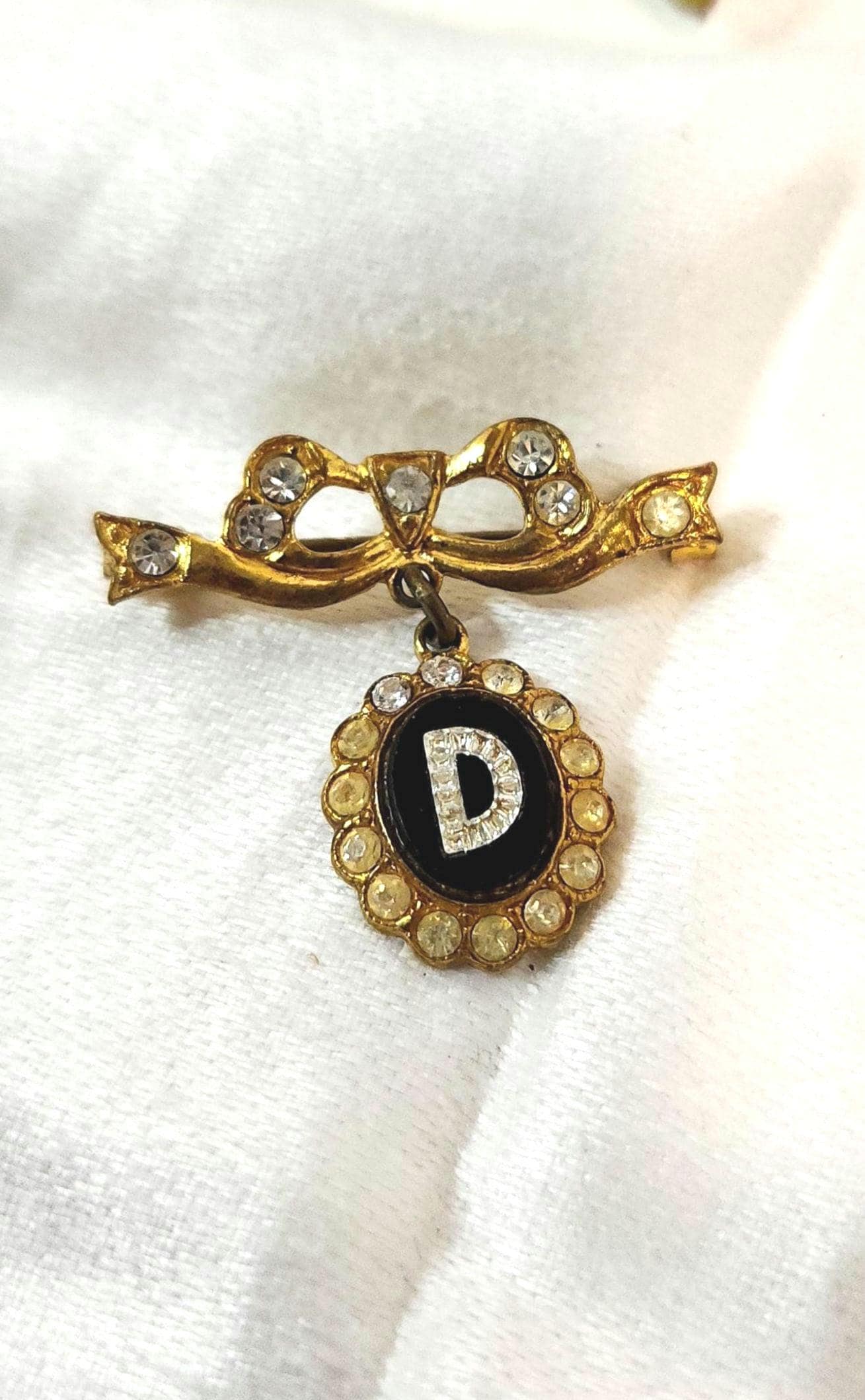 D orlan brooch - Etsy 日本