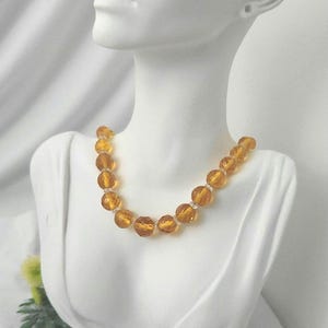 Vintage Amber-Colored Glass Bead Art Deco Necklace