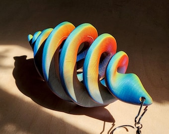 Spectrum Wind Spinner 9” – Color Shifting Kinetic Patio & Garden Decor