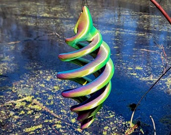 Opal Wind Spinner 9” – Iridescent Kinetic Garden Decor, Pearlescent Color Shifting Spiral