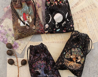 Velvet Tarot Card Bag: Crystal & Altar Storage with Pendants