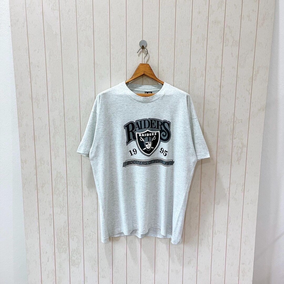 Vintage 90s Oakland Raiders T-shirt - Fruit of the Loom USA - Size