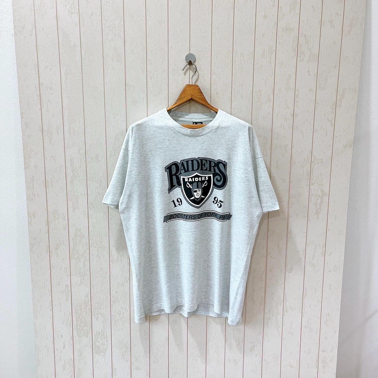 Vintage 90s Oakland Raiders T-shirt - Fruit of the Loom USA - Size