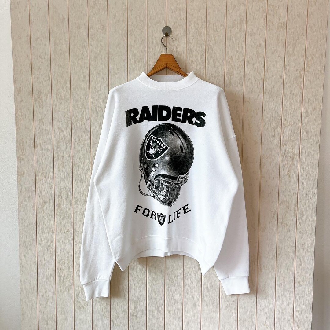 Vintage Raiders Sweatshirt: NFL Football, Fruit of the Loom (size