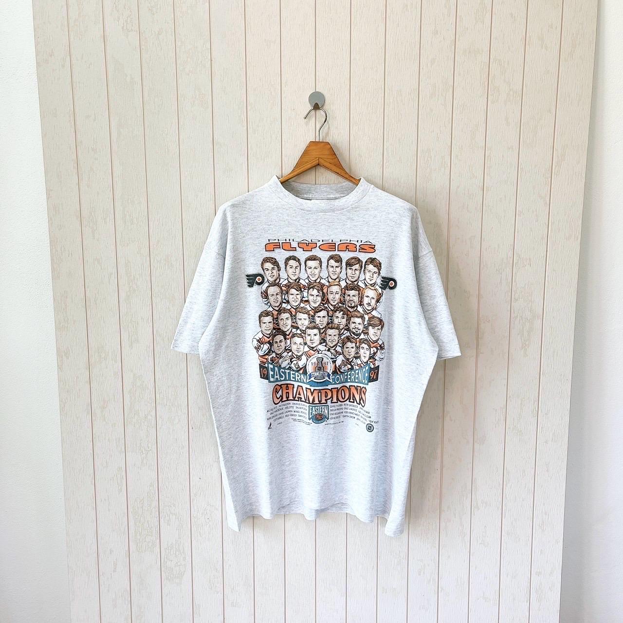 Vintage 1990s Philadelphia Flyers T-shirt/ NHL/ Caricature/ All