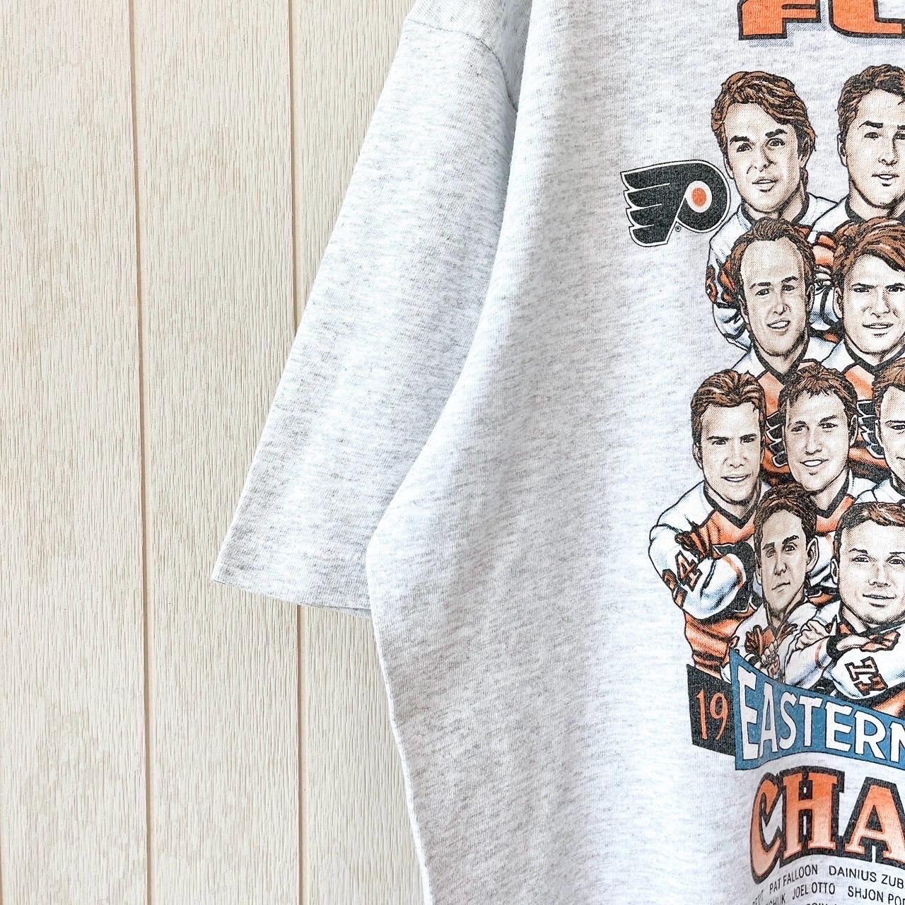 Vintage 1990s Philadelphia Flyers T-shirt/ NHL/ Caricature/ All