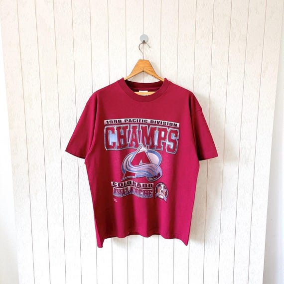 Vintage 90s Colorado Avalanche T-shirt/ Vintage 1996 Avalanche NHL