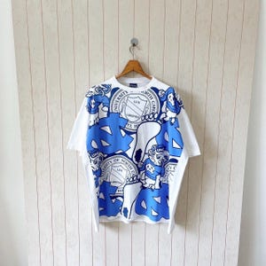 Vintage 90s North Carolina t-shirt/ vintage UNC Tar Heels NCAA t-shirt/ vintage Champs sports t-shirt/ size XL