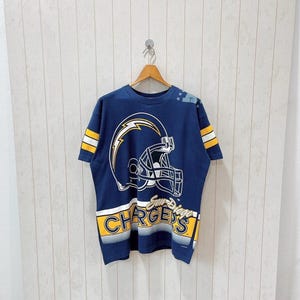 Vintage 1990s San Diego Chargers/ NFL/ Pro Player USA T-shirt/ (XL