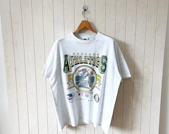 Vintage 90s Oakland Athletics T-Shirt: 1996 MLB Gray Tee, Size L