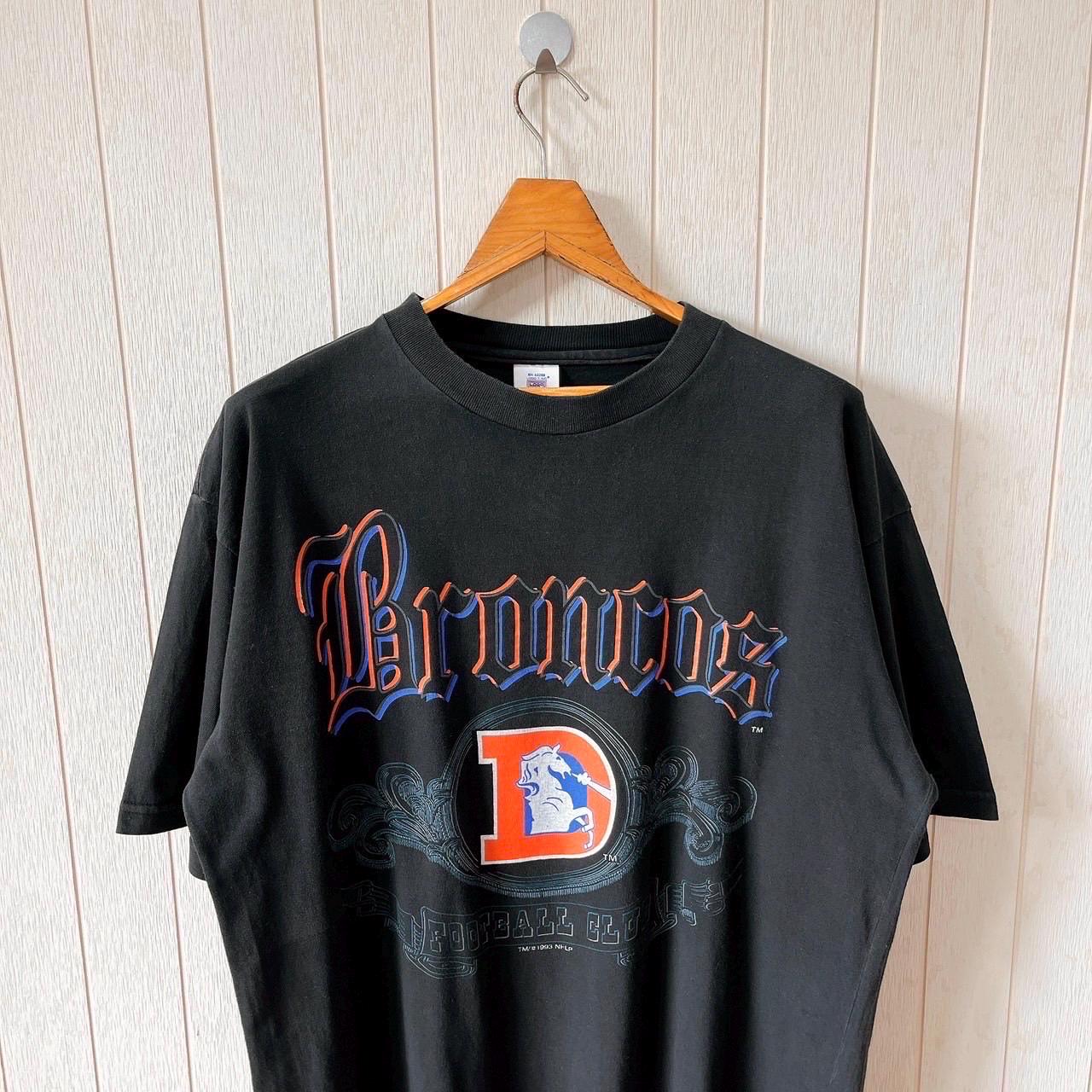 90年代のヴィンテージ デンバー・ブロンコス Tシャツ：ロゴ 7 NFL 