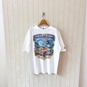 Vintage 90s Denver Broncos T-Shirt: Starter NFL Football Tee, Size L