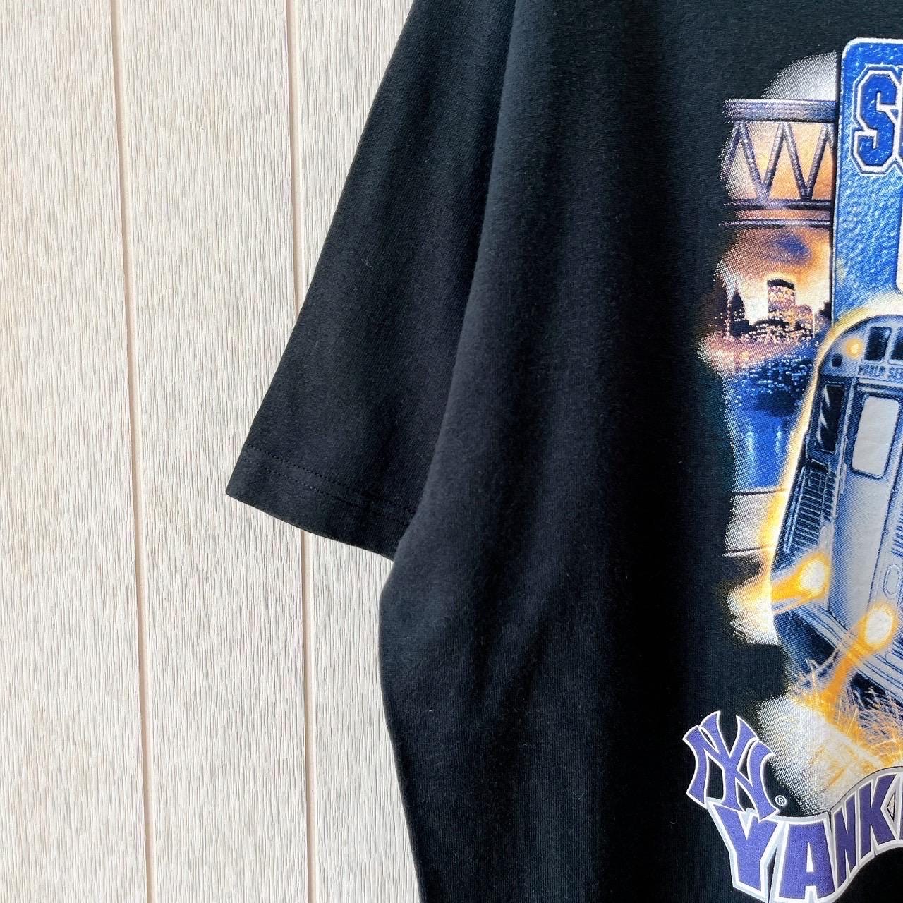 ヴィンテージ 2000 サブウェイシリーズ Tシャツ：ヤンキース対メッツ