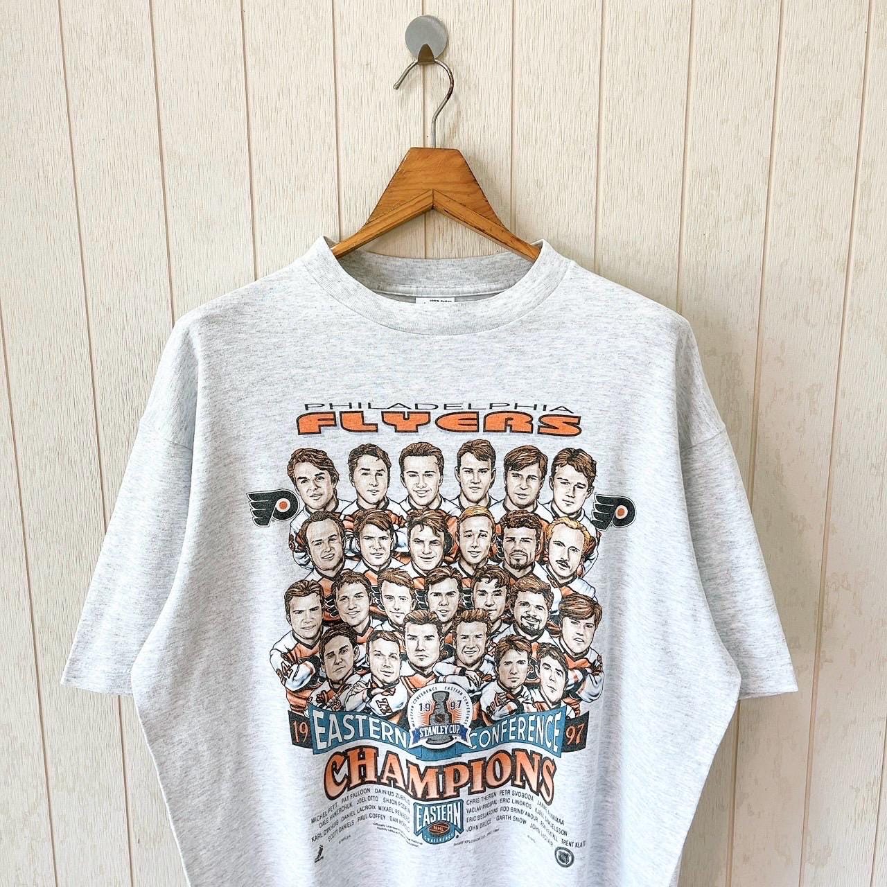 Vintage 1990s Philadelphia Flyers T-shirt/ NHL/ Caricature/ All