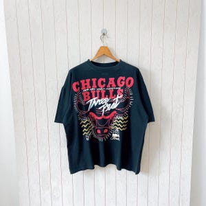 Vintage 90s Chicago Bulls t-shirt/ vintage 1993 Bulls NBA t-shirt/ size L