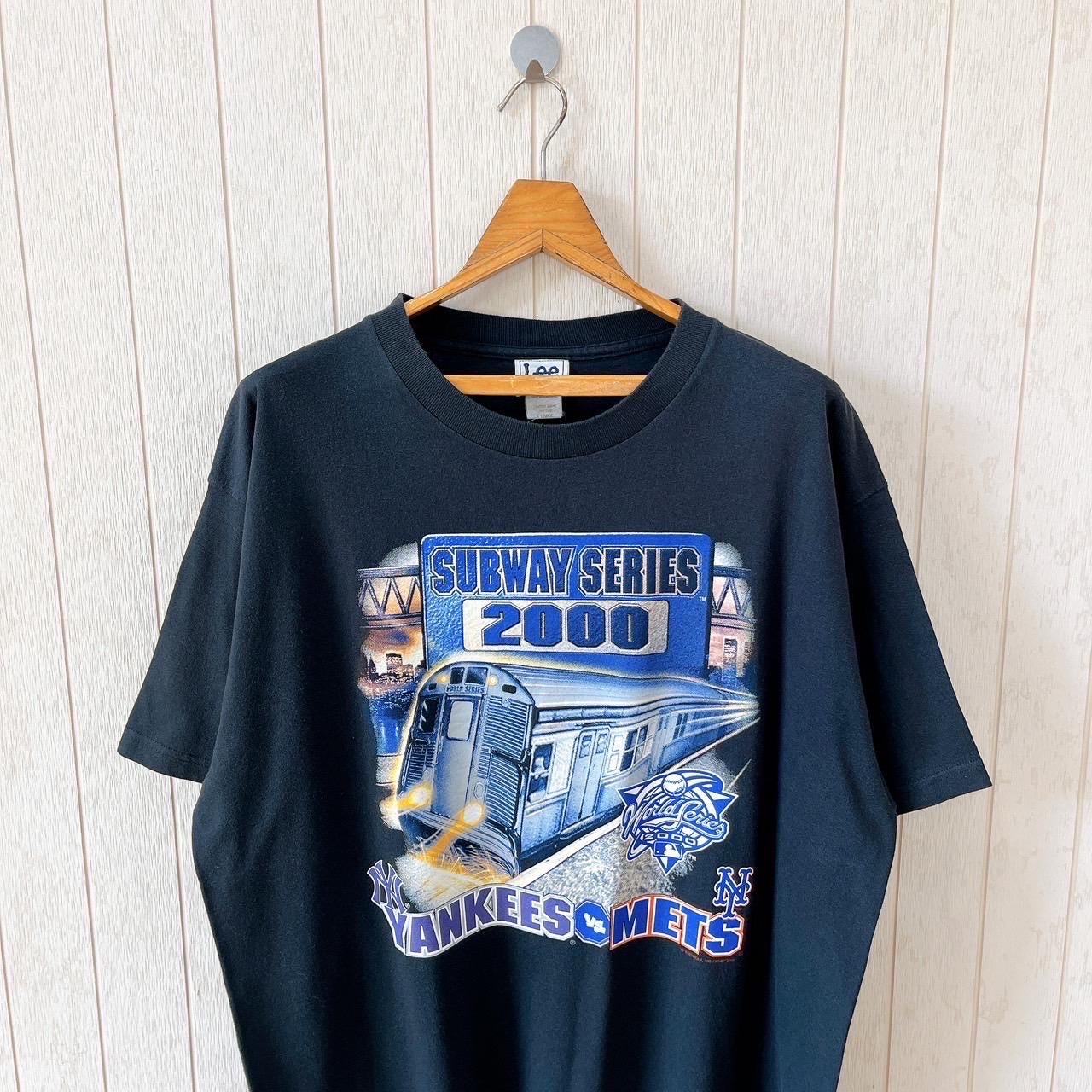 ヴィンテージ 2000 サブウェイシリーズ Tシャツ：ヤンキース対メッツ