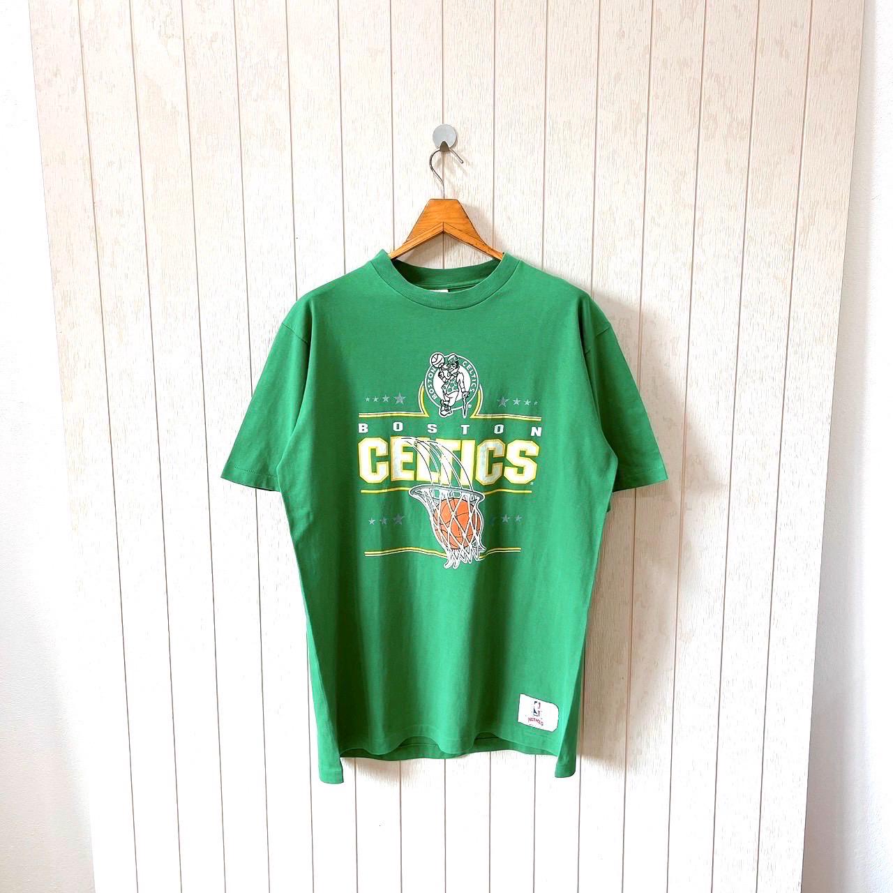 Vintage 90s Boston Celtics T-shirt: Nutmeg Mills NBA Tee, Size L