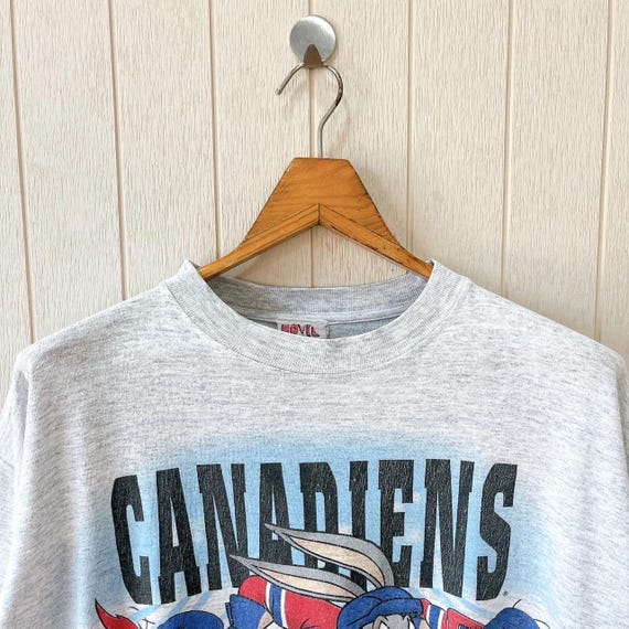 Vintage 1990s Looney Tunes X Montreal Canadiens NHL T-shirt/ Novel