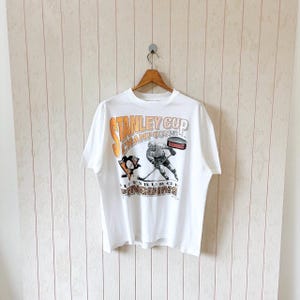 Vintage 90s/ Pittsburgh Penguins t-shirt/ vintage 1992 Penguins hockey t-shirt/ vintage Stedman made in USA t-shirt/ size XL