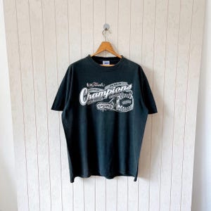 Vintage 00s San Antonio Spurs t-shirt/ vintage 2005 Spurs NBA t-shirt/ vintage NBA official t-shirt/ size L