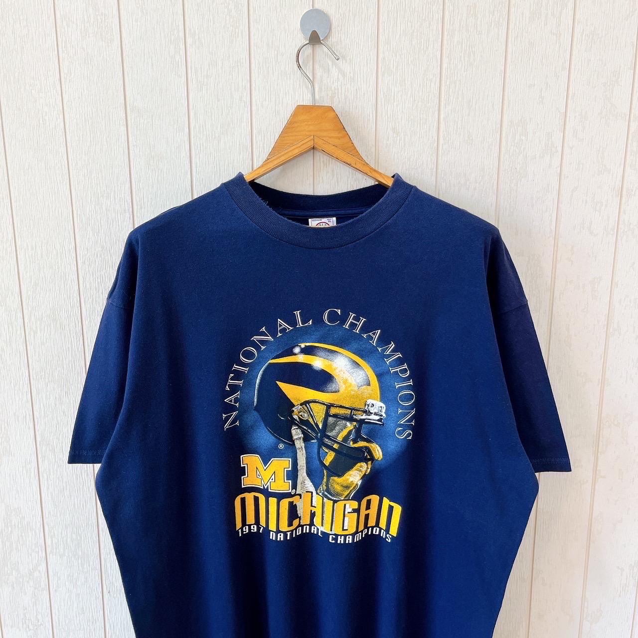 Vintage 90s Michigan Wolverines T-shirt - Delta NCAA Tee - Size XL 