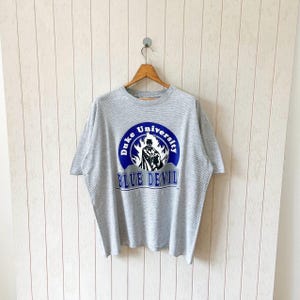 Vintage 90s Duke University t-shirt/ Vintage Blue devils NCAA t-shirt/ vintage College wear made in USA t-shirt/ size XL
