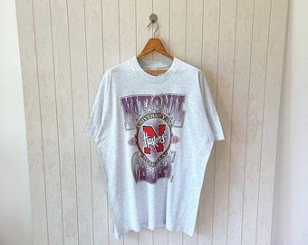 Vintage 1990s Nebraska Huskers T-shirt/ NCAA/ Fruit of the loom USA/ size XL
