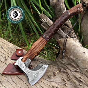 Hache Viking personnalisée, hache de camping en acier au carbone fabriquée à la main avec étui en cuir