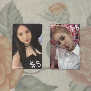 Official STAYC Photocards