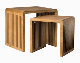 Japandi bijzettafel: smal nachtkastje hout