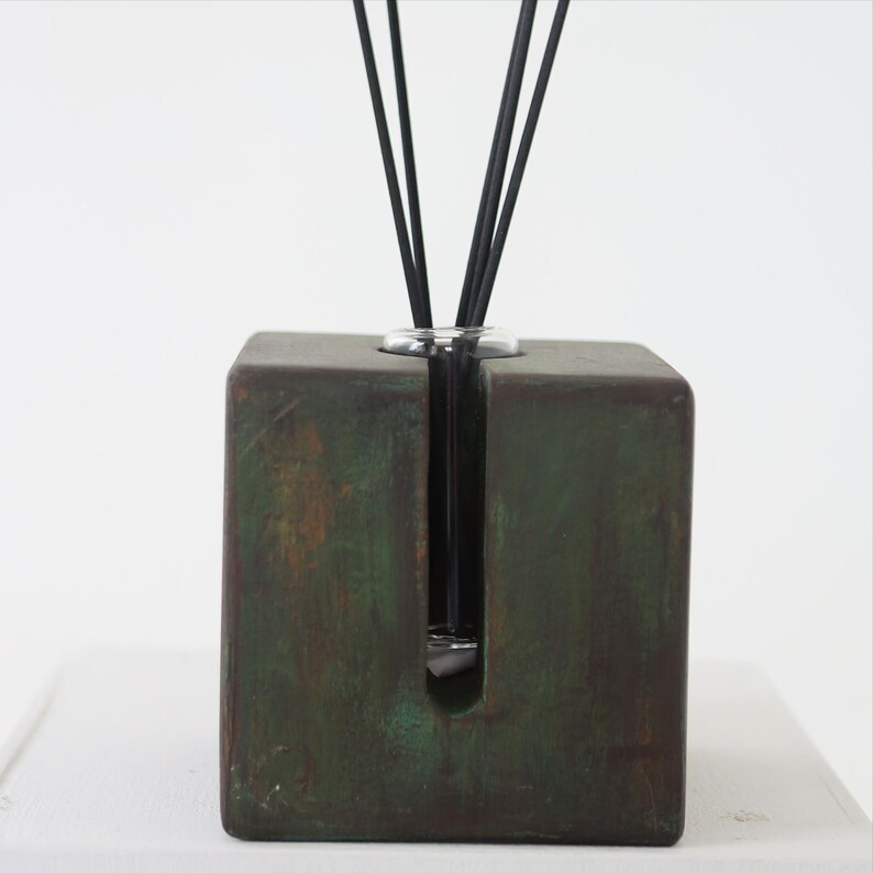 Handcrafted Olive Oak Reed Diffuser – Japandi Home Scent | Natural ...