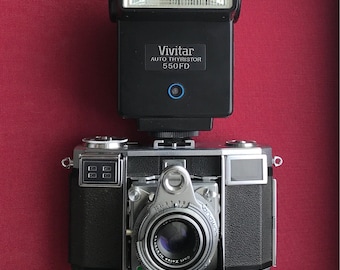 Vivitar Auto Thyristor 550FD 35mm Camera Flash