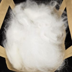Lana de angora blanca para hilar, fieltrar, hacer manualidades, rellenar y bordar.