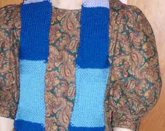 ¡Venta! Pañuelo de punto a mano "Jeweled Windows" bufanda azul beige y lavanda